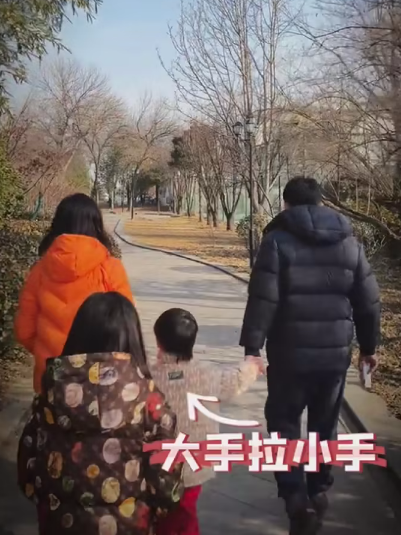 　　“进入新一轮计价周期后，变化率或以正值小幅开端，调价后首个工作日变化率幅度预计将在0.45%，对应上调幅度20元/吨附近。”金联创成品油分析师毕明欣预测称，短期内，国际原油走势或维持震荡，新一轮零售价调整方向不明朗。