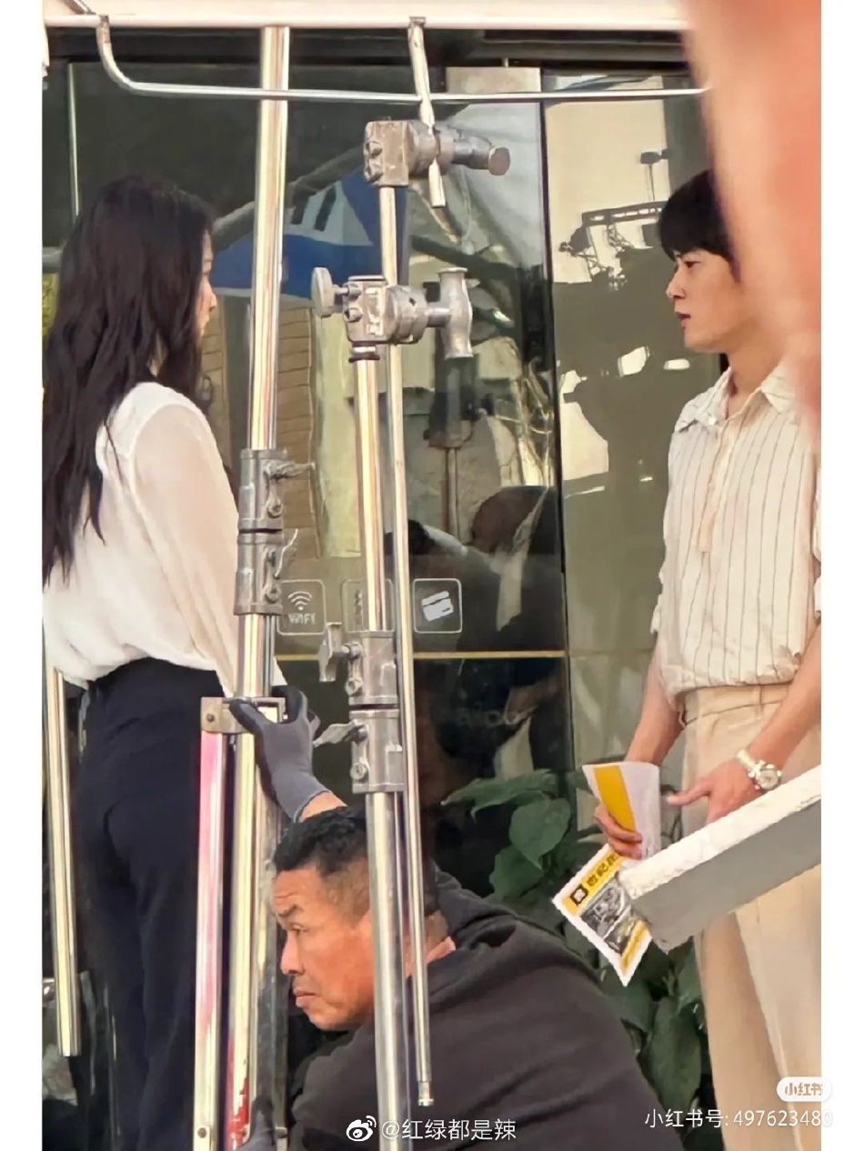 截至北京时间1月17日凌晨收盘,布伦特原油期货结算价涨0.18%,报78.29美元/桶;wti原油期货结算价跌0.39%,报72.4美元/桶。