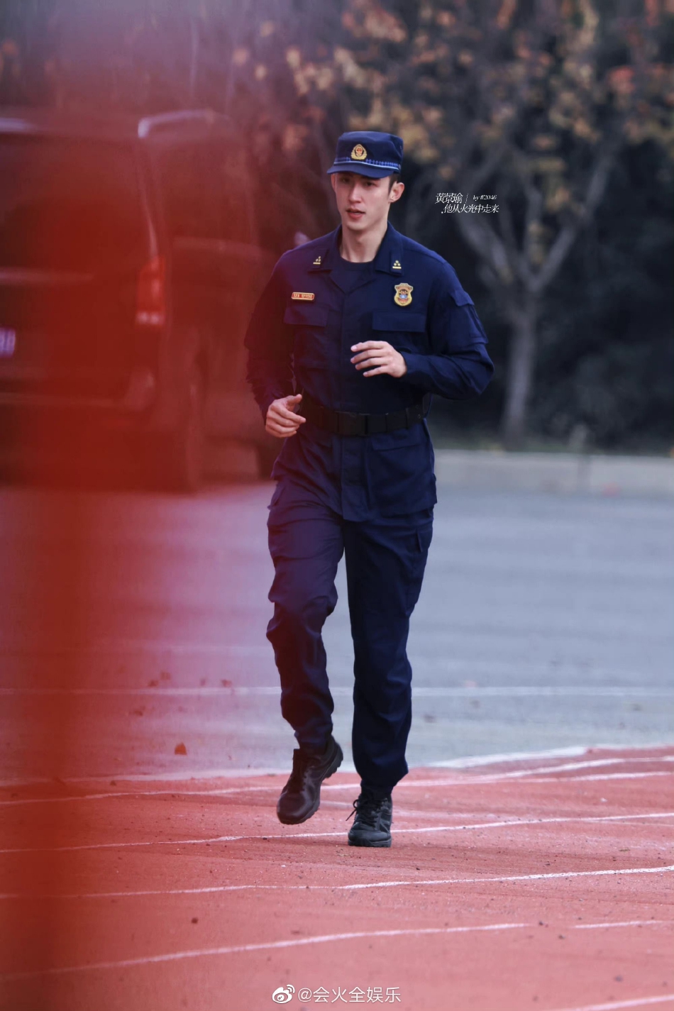 以下四种情况的城中村用地优先纳入拆除新建范围:一是位于国民经济和社会发展规划、国土空间规划、各类专项规划等确定的重点功能片区、重点发展组团、轨道枢纽地区的;二是位于国家、省、市等各级重大民生项目、重大基础设施范围的;三是位于20大先进制造业园区、重大产业项目范围的;四是存在公共卫生安全风险大、房屋安全和消防安全隐患多、配套设施落后、环境脏乱差、社会治理难等突出问题,或经相关部门评估亟须实施改造的。