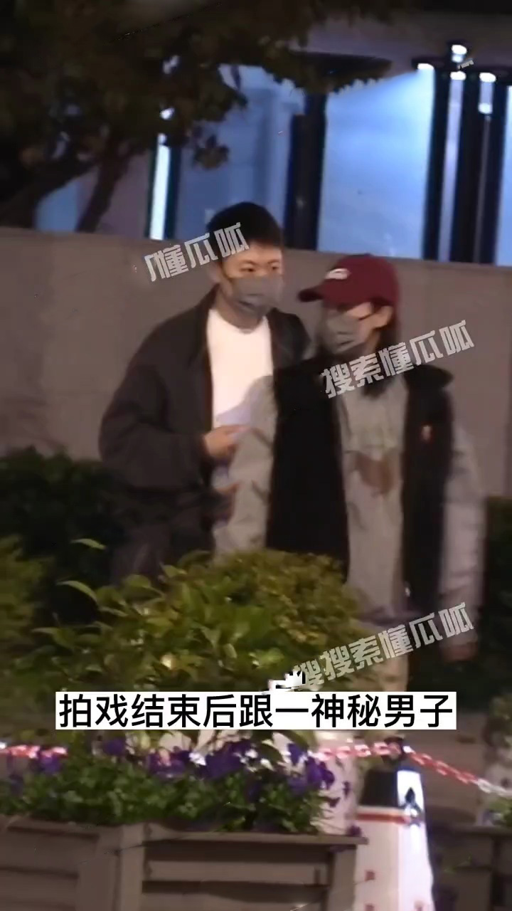 　　“通过房票政策，我多获得1万多元的补贴，购房更划算了。”近日，在广州市荔湾区石围塘旧城改造项目征拆现场，领到广州首批房票的居民周女士如是说。刚领到房票的群众吴先生也兴奋地说，“从签订补偿协议到房票开具一气呵成，下一步凭房票就可以去入库楼盘选房了。”