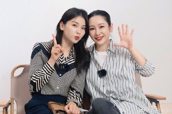 　　“通过房票政策，我多获得1万多元的补贴，购房更划算了。”近日，在广州市荔湾区石围塘旧城改造项目征拆现场，领到广州首批房票的居民周女士如是说。刚领到房票的群众吴先生也兴奋地说，“从签订补偿协议到房票开具一气呵成，下一步凭房票就可以去入库楼盘选房了。”