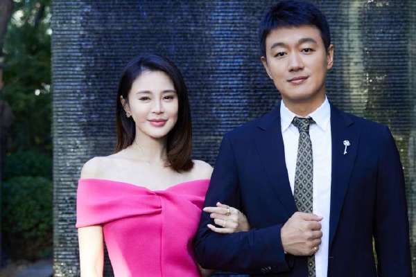 <span>2022年1月,《零容忍》第一集《不负十四亿》播出,专题片详细披露了孙力军政治团伙案,</span><span><strong>点名了王立科、龚道安、邓恢林、刘新云、傅政华等人。</strong></span>