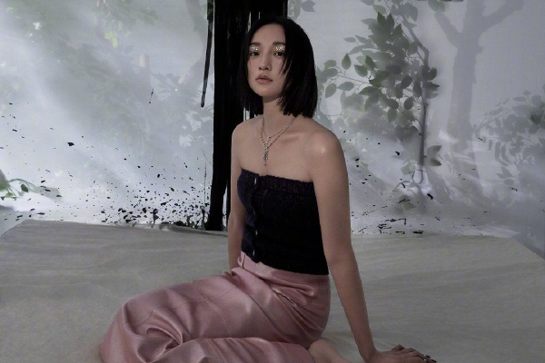 　　毛宁强调，我们敦促美方务必认清台湾问题的极端复杂性和敏感性，切实恪守一个中国原则和中美三个联合公报，将美国领导人多次重申的不支持“台独”、不支持“两个中国”或“一中一台”、不寻求把台湾问题作为工具遏制中国等承诺落到实处，慎之又慎处理涉台问题，不以任何形式虚化掏空一个中国原则，不向“台独”分裂势力发出任何错误信号。