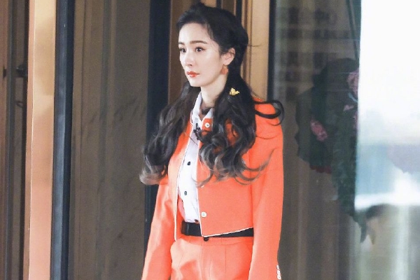 　　王毅强调，台湾从来不是一个国家，过去不是，今后更不是！“台独”从来不可能成事，过去不能，今后更绝无可能！台湾岛内谁想搞“台独”，就是分裂中国国土，必将受到历史和法律的严惩。国际上谁要违反一个中国原则，就是干涉中国内政、侵犯中国主权，必将遭到全体中国人民乃至国际社会的共同反对。