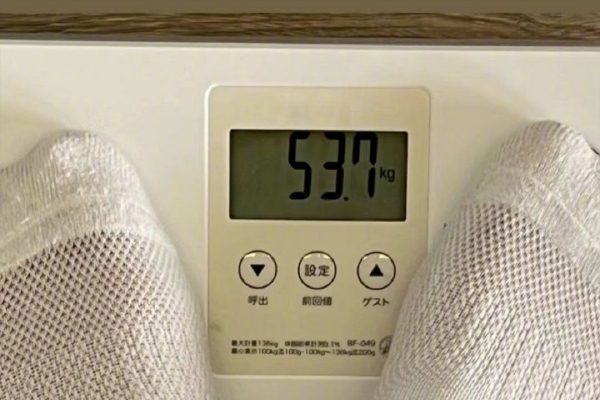 　　会议强调，各级领导要以上率下、率先垂范，抓好分管战线、分包县市区各项安全责任落实。各县市区、乡镇街道和村社区要认真落实属地责任，定期研判形势、解决问题。市安委会、消安委会各成员单位要做到隐患全面排查到位、问题及时解决到位、安全充分保障到位。市委市政府督查局要组织开展专项督查，纪检监察部门要从严追责问责，坚决杜绝重大事故再次发生。