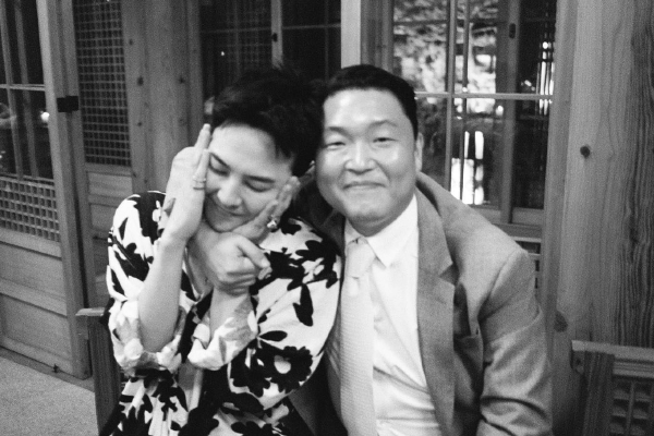 　　民法典第1042条规定，禁止借婚姻索取财物。借婚姻索取财物违反了婚姻自由原则，应当坚决予以打击。《规定》明确，<font>以彩礼为名借婚姻索取财物，另一方要求返还的，人民法院应予支持。</font>