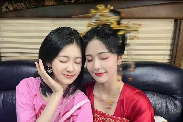 毛宁回应,瑙鲁政府宣布承认一个中国原则,同台湾当局断绝所谓的外交关系,同中国恢复外交关系,是瑙鲁作为主权国家独立自主作出的选择。这也说明一个中国原则是人心所向、大势所趋,是不可阻挡的。