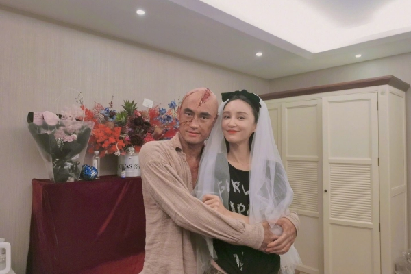 值得一提的是,继广州成为首个落实房票安置的一线城市之后,浙江嘉兴、广东佛山也相继推出房票安置政策。其中,嘉兴市规定,房票有效期为24个月,被征迁人应在房票有效期内使用房票购房;在房票有效期内未购房的,不得在房票有效期内兑换货币。佛山市明确,被征收人可以选择货币补偿,也可以选择房屋产权调换。具备实施条件的项目,被征收人可选择房票等方式安置。