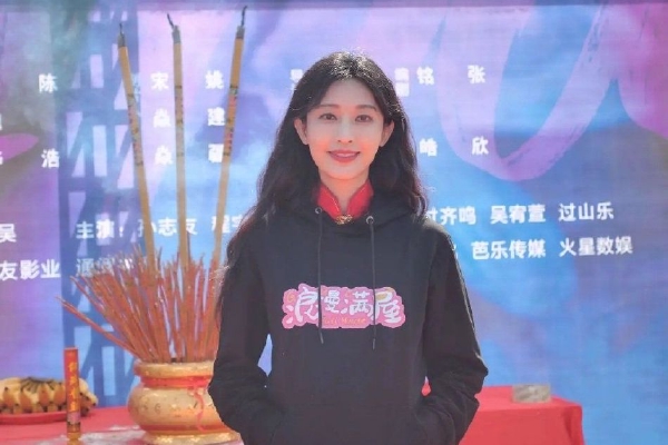 工资与就业息息相关。张毅指出,2023年,经济回升向好,就业形势总体稳定,居民就业机会增多,从业时间增加,保障了居民工资性收入增长。全国居民人均工资性收入比上年增长7.1%,增速快于上年2.2个百分点,也快于全国居民收入增速0.8个百分点。