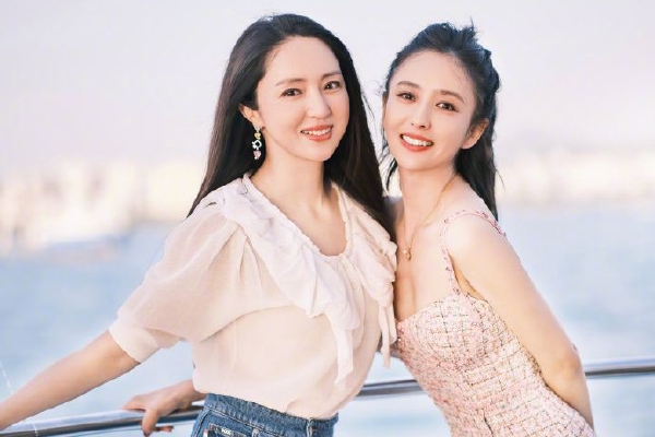 <span>一、自觉抵制违规校外培训。</span>寒假期间,校外培训机构不得违规组织开展学科类培训。违规培训逃避监管,不仅培训质量难以保证,安全管理更是隐患重重,危及学生及家长人身、财产安全,请广大学生及家长共同抵制违规培训和各种形式的诱导、广告,以免上当受骗。