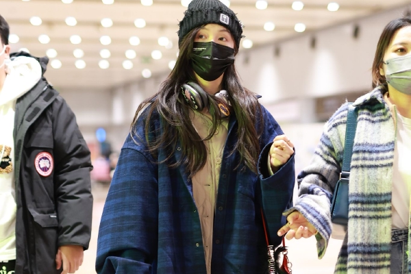 　　毛宁指出，台湾地区选举之后，有很多国家和国际组织公开重申坚持一个中国原则、反对任何形式的“台独”、支持中国统一大业，这是国际社会的正义之声、和平之声。我们相信国际社会将继续恪守一个中国原则，支持中国人民反对“台独”分裂、争取国家统一的正义事业。