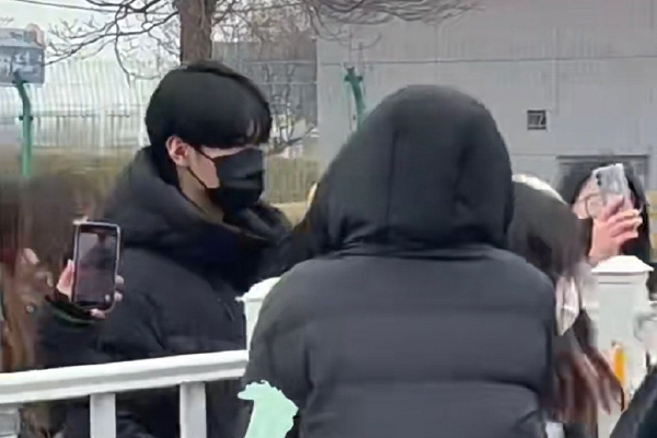 　　社论指出，只要看郑文灿涉及防疫破口争议，以及台湾畜产会前董事长林聪贤引爆的“鸡蛋之乱”，就可得知赖清德如果当选，“新潮流”将只手遮天。