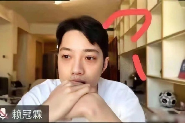 　　甘肃省靖远煤业集团原党委书记、董事长杨先春涉嫌受贿一案，由甘肃省监察委员会调查终结，移送检察机关审查起诉。经甘肃省人民检察院指定管辖，由临夏州人民检察院审查起诉。日前，临夏州人民检察院依法以涉嫌受贿罪对杨先春作出逮捕决定。该案正在进一步办理中。