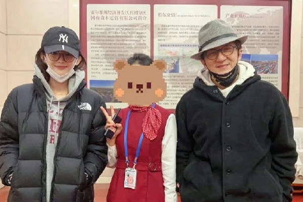 毛宁表示,台湾地区选举是中国的地方事务,中方一贯坚决反对美台开展任何形式的官方往来,坚决反对美方以任何方式、任何借口干涉台湾事务。