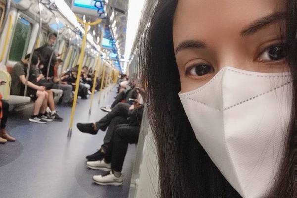 今天三大指数集体反弹,创业板指午后涨超2%!截至收盘沪指涨0.31%,深成指涨1.47%,创业板指涨1.95%,北向资金净买入42亿元。