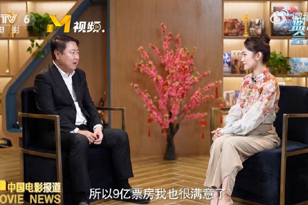 　　1月13日22时47分，记者在平顶山天安煤业股份有限公司十二矿北山工区事故现场看到，又有1名被困人员被搜救出来，目前仍有5人失联，搜救工作仍在持续。同时，新的救援力量也在投入井下。