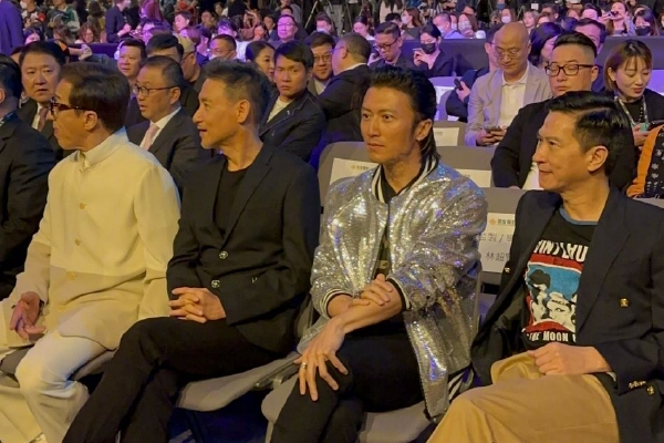　　财证券首席经济学家陈雳表示，短期来看，cpi预计仍将维持偏低水平；中长期看，cpi有望随市场需求的扩大供求关系的改善，在2024年实现温和回升。