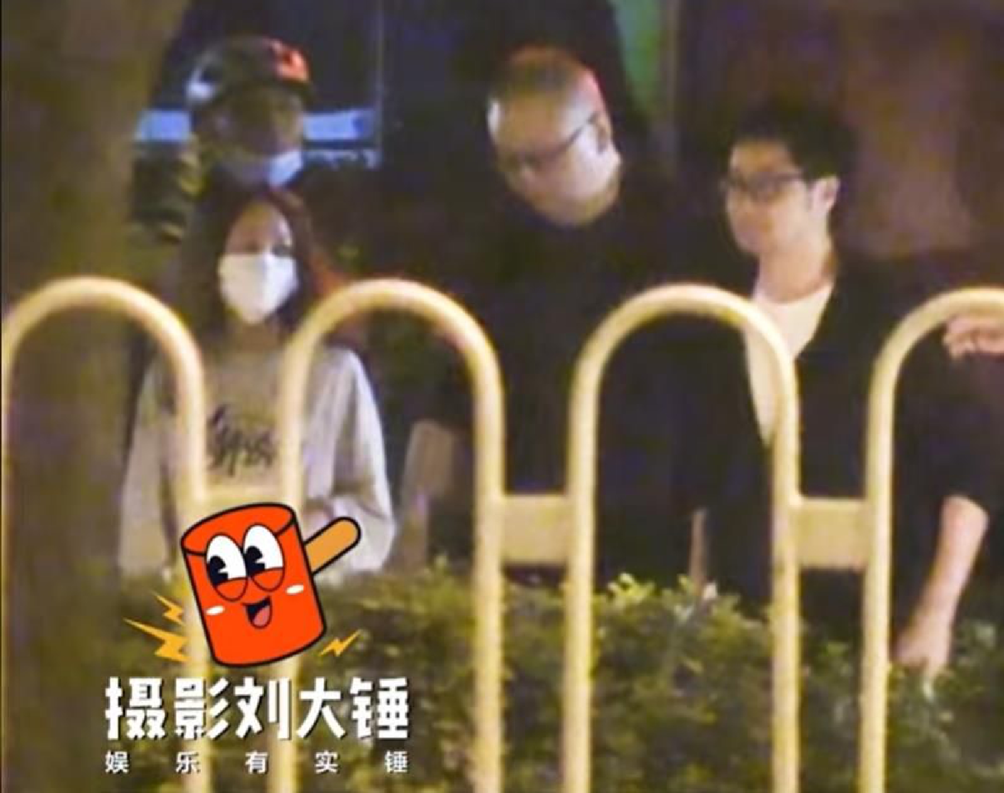 他曾于2002年至2010年历任财政部社会保障司副处长、处长;2010年至2018年任财政部社会保障司副司长;2018年2月至2021年6月历任财政部驻河南专员办党组书记、监察专员,财政部河南监管局党组书记、局长;2021年6月至2023年12月历任财政部预算司一级巡视员兼政府债务研究和评估中心主任(正司长级),社会保障司司长。