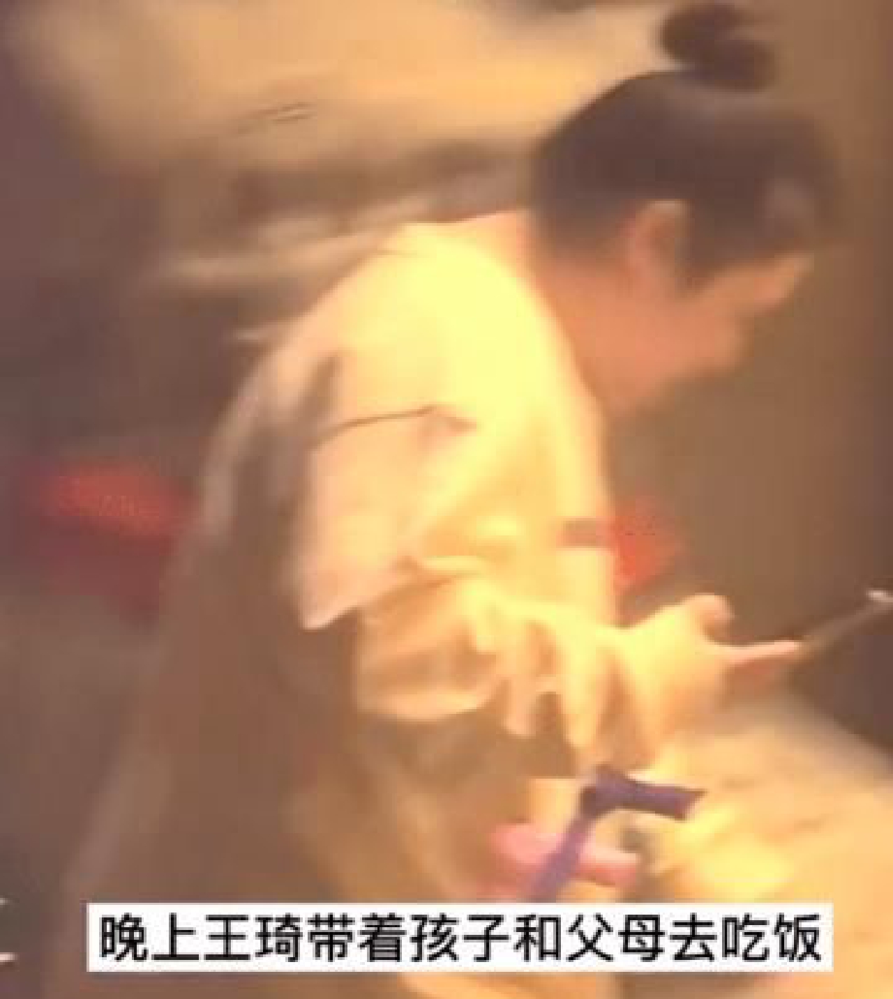 　　孙林表示，总体来说，在金融政策方面，国家在psl投放、政府专项债，以及房地产“金融16条”继续延长落实三个方面加大对城中村改造的金融支持力度。城中村改造资金预计将主要来源于政策性金融工具psl、地方政府专项债、商业银行贷款和地方政府财政支出四个方面。