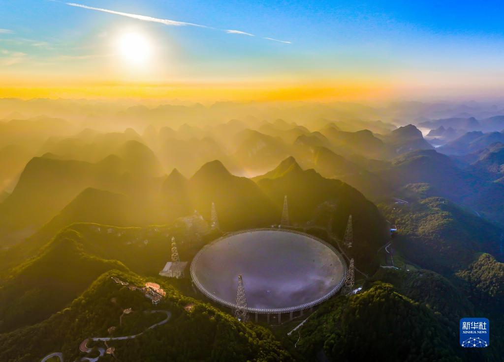 　　毛宁表示，台湾地区选举是中国的地方事务，中方一贯坚决反对美台开展任何形式的官方往来，坚决反对美方以任何方式、任何借口干涉台湾事务。