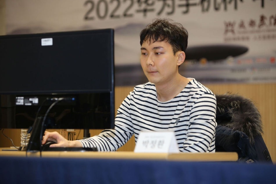 毛宁指出,台湾地区选举之后,有很多国家和国际组织公开重申坚持一个中国原则、反对任何形式的“台独”、支持中国统一大业,这是国际社会的正义之声、和平之声。我们相信国际社会将继续恪守一个中国原则,支持中国人民反对“台独”分裂、争取国家统一的正义事业。