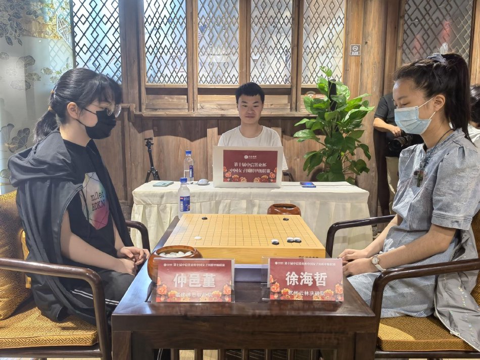 　　毛宁强调，我们敦促美方务必认清台湾问题的极端复杂性和敏感性，切实恪守一个中国原则和中美三个联合公报，将美国领导人多次重申的不支持“台独”、不支持“两个中国”或“一中一台”、不寻求把台湾问题作为工具遏制中国等承诺落到实处，慎之又慎处理涉台问题，不以任何形式虚化掏空一个中国原则，不向“台独”分裂势力发出任何错误信号。